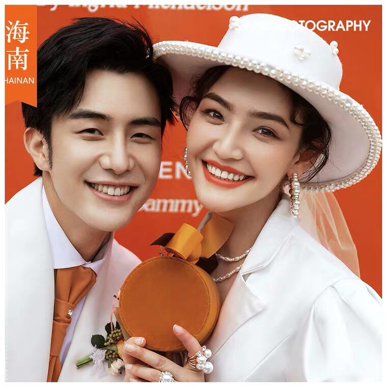 速发摄珠饰品平顶白色礼帽道款韩式婚纱珍影新具新娘造型毛呢