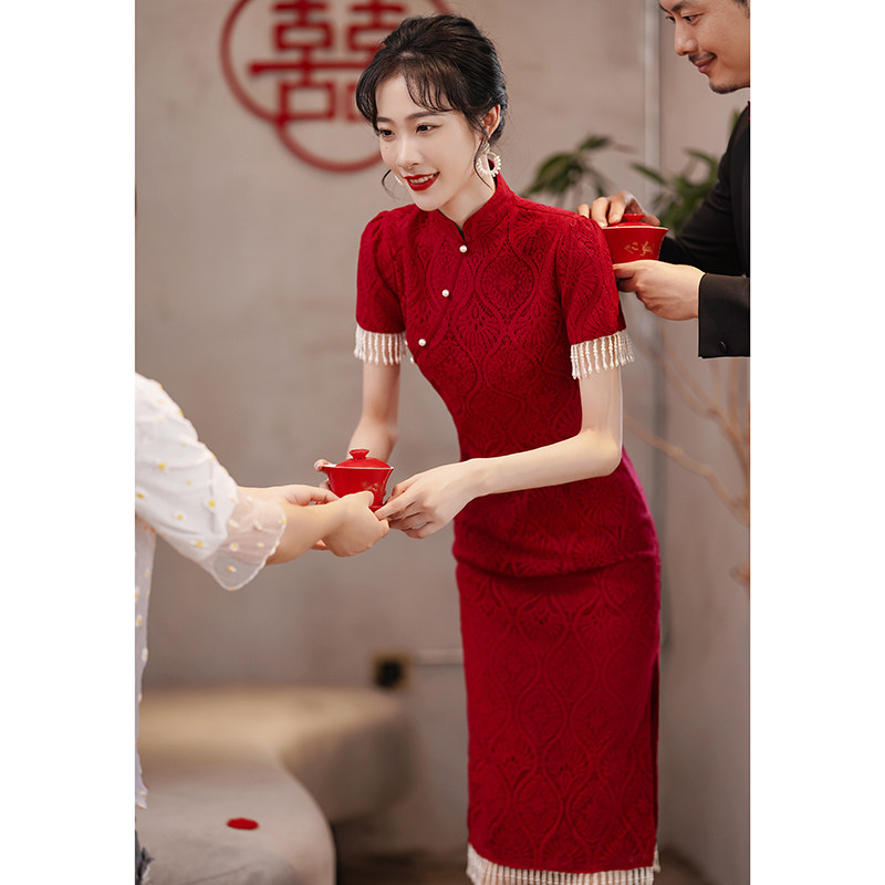 速发旗袍敬酒服新婚结娘礼服红色蕾丝订婚连衣裙中流回门便装式苏