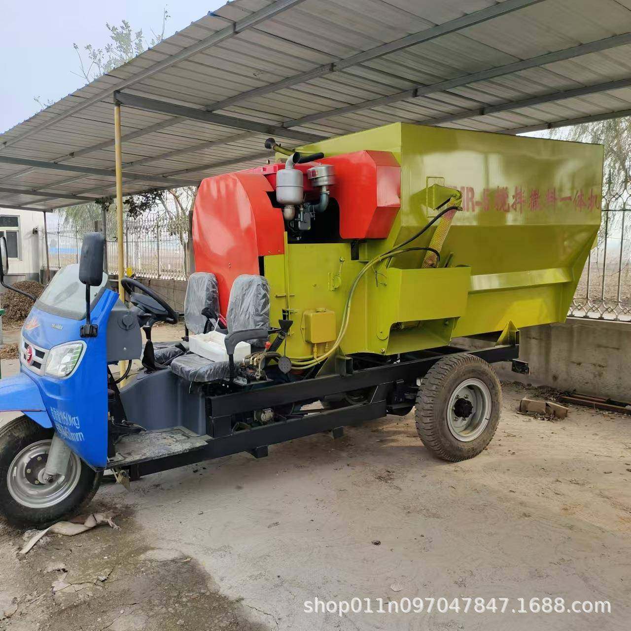 牛羊养殖搅拌撒料一体机车载式卧式立式三轮撒料车车载式搅拌机,畜牧/养殖物资,特种养殖设备,淘宝优惠券,粉丝福利购,淘宝优惠卷