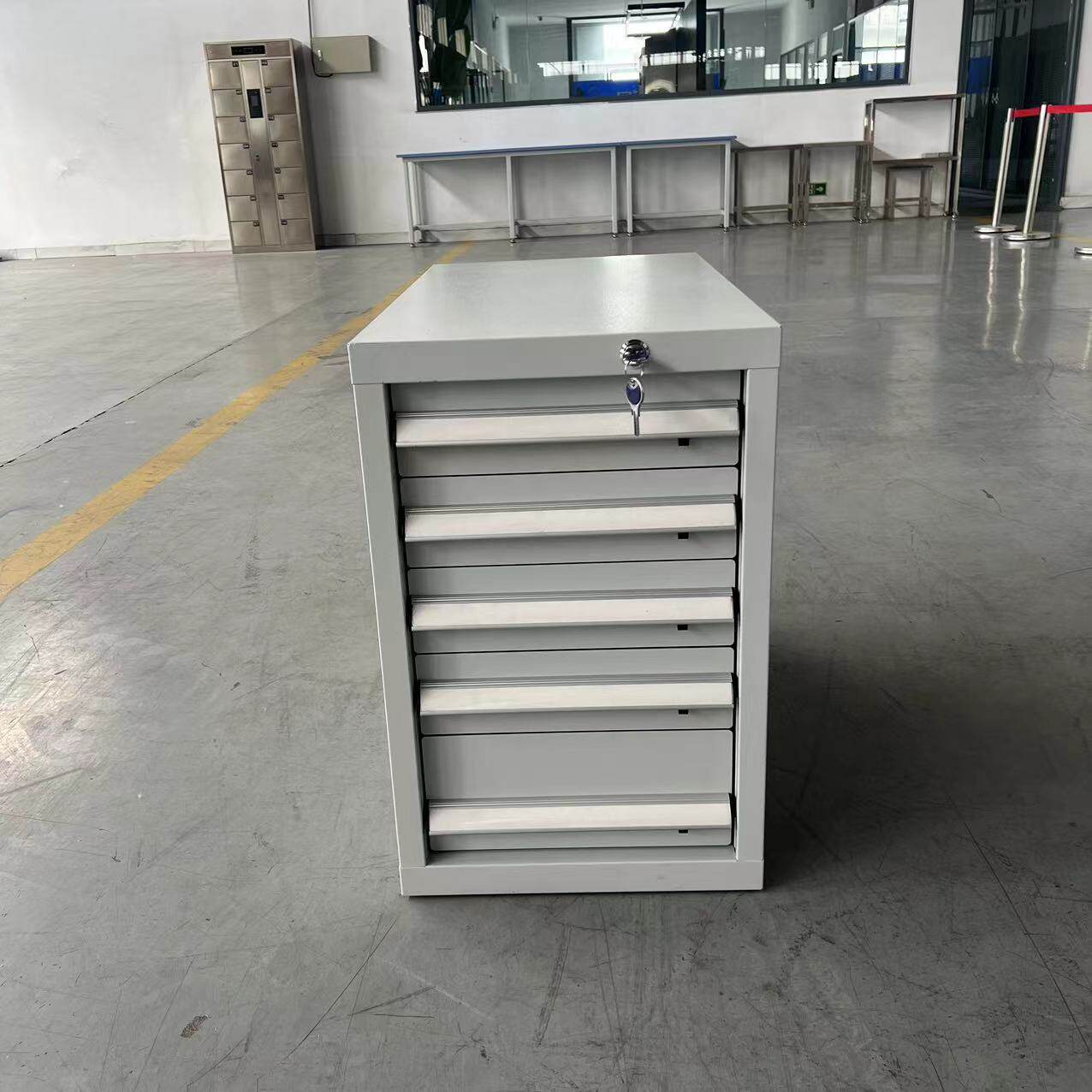 洁净室全不锈钢工具柜 双包满焊无死角车间储物柜 无尘车间工具柜