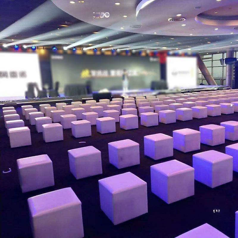 白色80会展活方动面包皮凳凳沙凳发凳土司凳矮凳小方墩婚礼车展凳