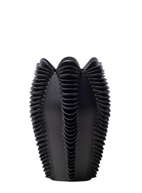 现代极简创意树脂几何鳞片花瓶摆件售楼部玄关茶几桌面花器装饰品