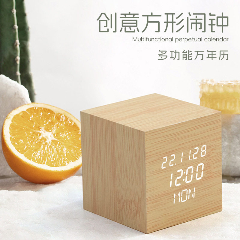 LED数码木钟年月日星期同屏