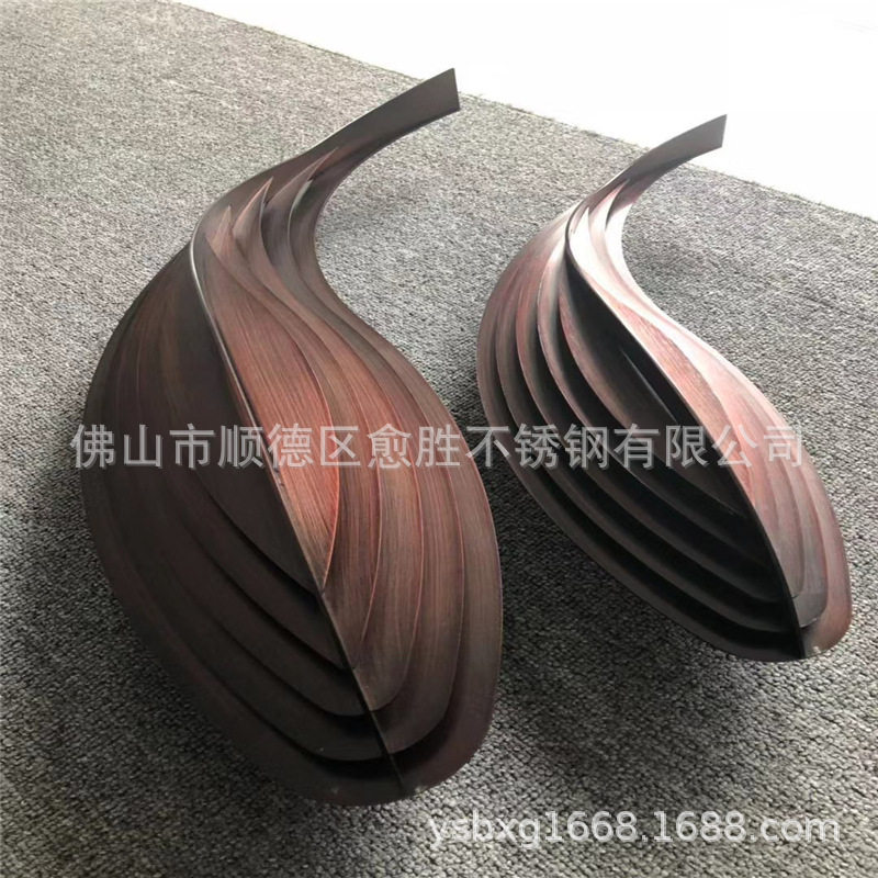 室外漆红古铜不锈钢立体抽象鱼雕塑 造型摆件不锈钢仿铜做旧雕塑