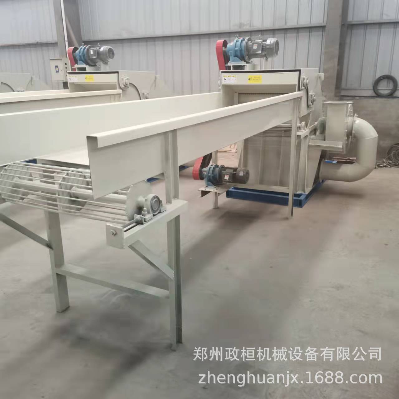 800型自动进料木糠粉碎机