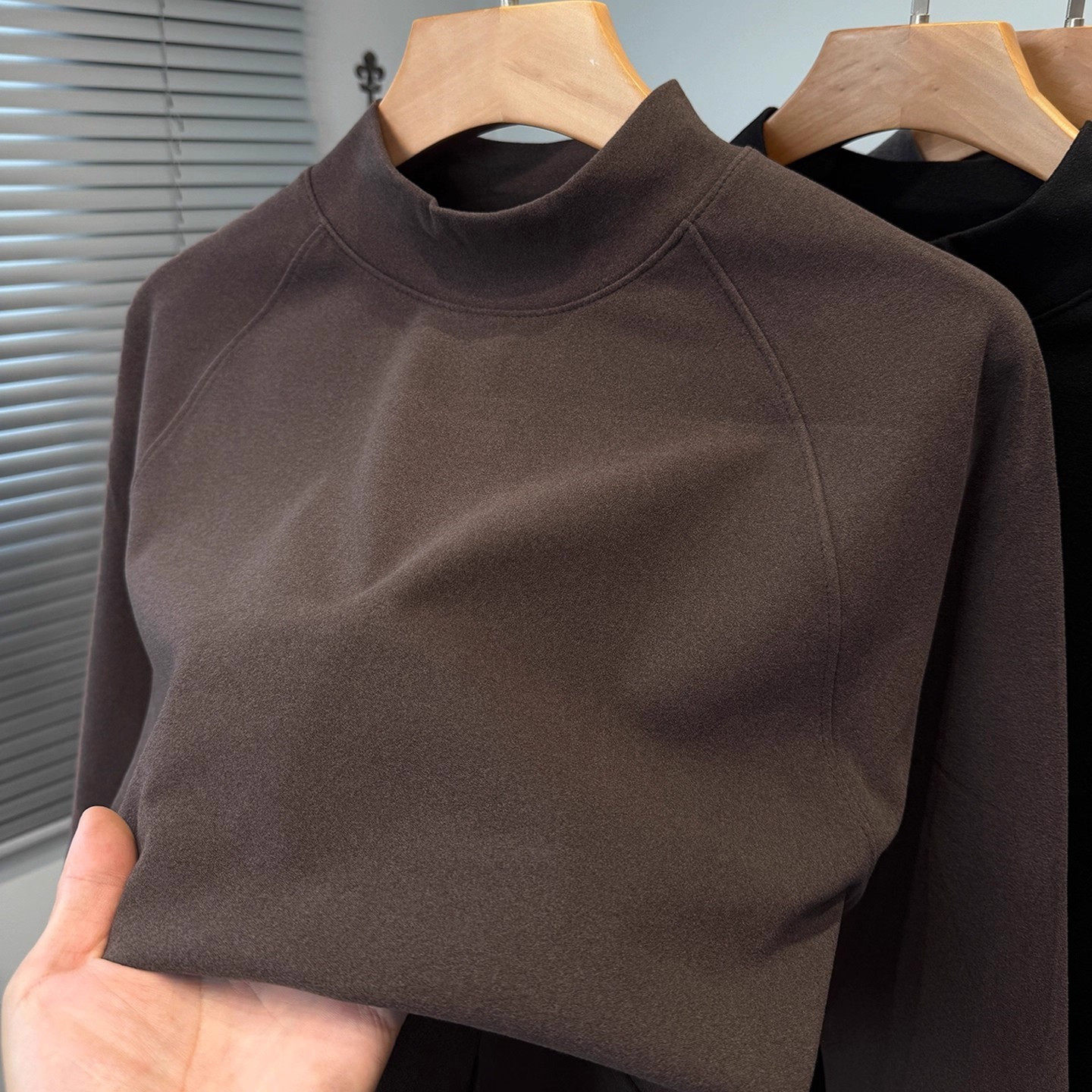 高端半高领德绒男士保暖打底衫2025新款冬季内搭加厚防寒内衣男款