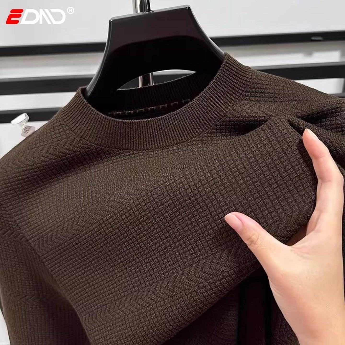 高级感半高领男士毛衣2025新款秋冬季套头内搭保暖针织打底衫男款