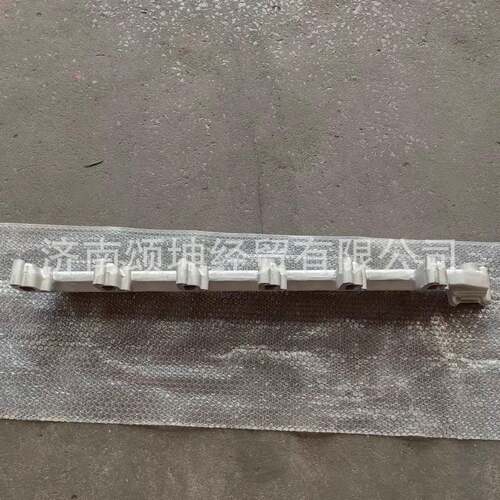 供应重汽豪沃配件VG1500040104散热器出水管(加宽缸体)