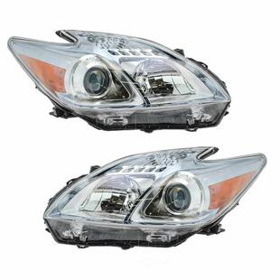 适用于专用2009 丰田PRIUS前照卤素大灯配件8113047211 2011款