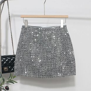 Silver shiny anti glare short skirt 休闲银色亮闪闪防走光短裙