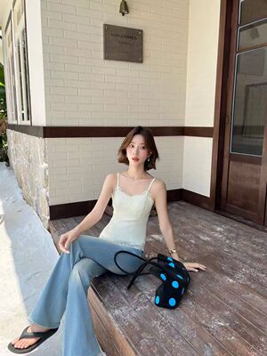 6637花叶肌理感微光泽蕾丝收腰吊带美背