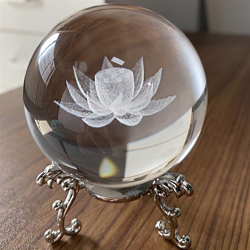 速发透明白 晶品摆件内雕莲花水水晶球小礼球家居装饰品礼物