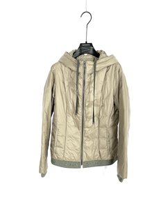 柯利亚诺冬季专柜同款灰驼色经典收身羽绒服  YS1407A ￥5280