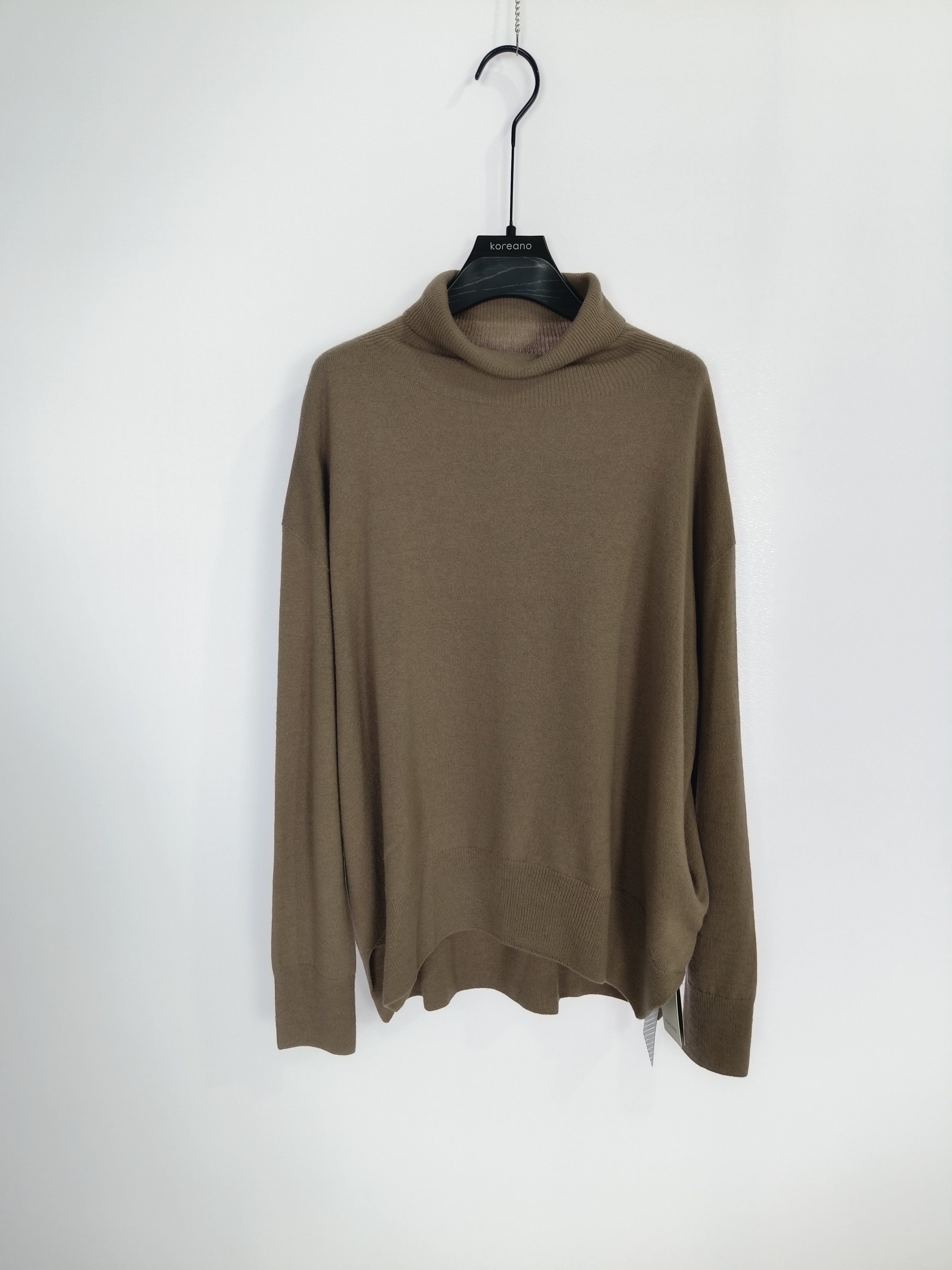 柯利亚诺冬季专柜同款驼色H型休闲针织衫  HY9767J ￥3280