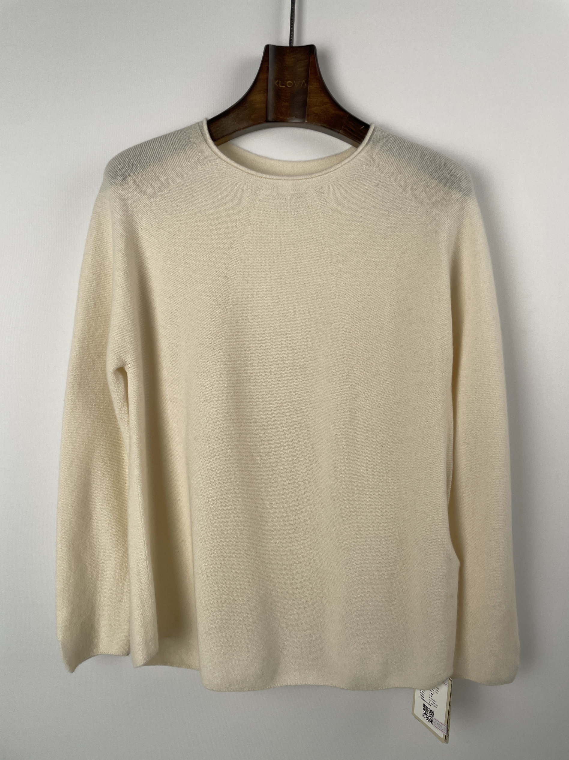 柯罗芭冬季专柜同款H型圆领打底毛衫  HR9452G ￥3990