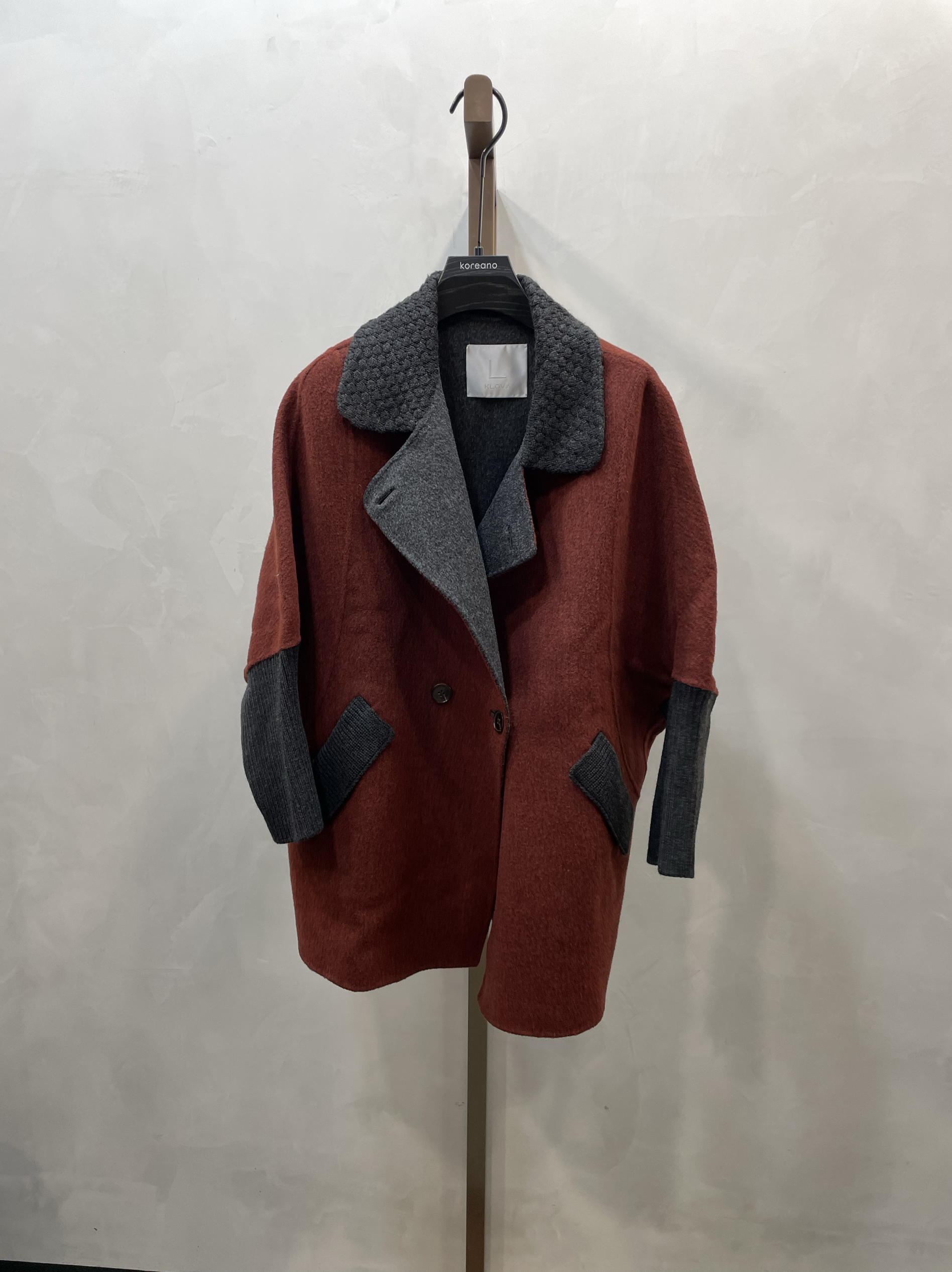 柯罗芭冬季专柜同款时尚斗篷型毛呢外套 2019 SY5053 ￥6500