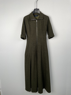 柯利亚诺冬季专柜同款墨绿色V领长袖X型连衣裙  LY4124C ￥3990