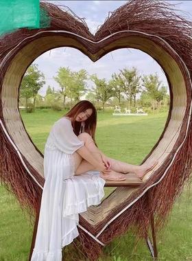 抖音户外网红鸟巢风景区打卡摄影创意道具民宿秋千爱心巴厘岛鸟巢