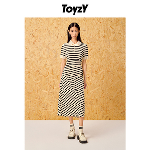 新款 ToyzY2024夏季 米色條紋抓褶半拉鏈polo連衣裙女休閑風(fēng)