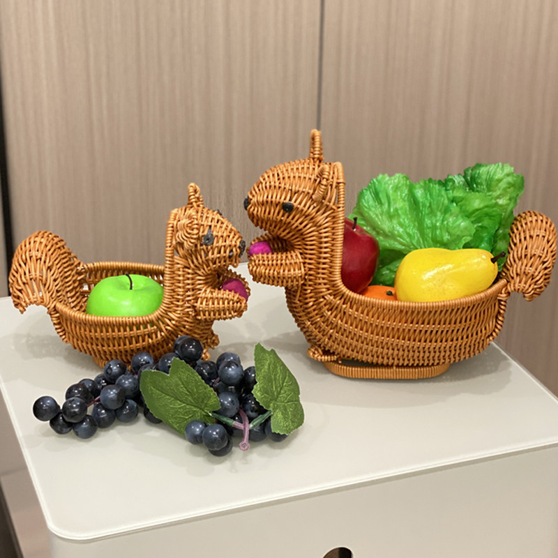 现货速发柳编箩筐竹编篮藤编收纳篮鸡蛋创意餐具果盘大象猪鹿动物
