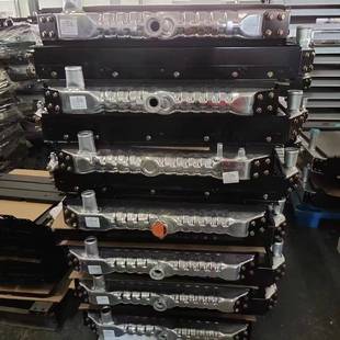 载机CG958956955箱95050 厂家成AJV工热装 E3水散器油散