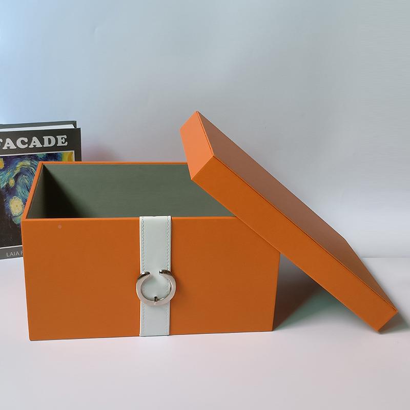 新纳中式衣帽皮革纳箱子收软装样板房间装饰摆件家UMA居衣橱衣服