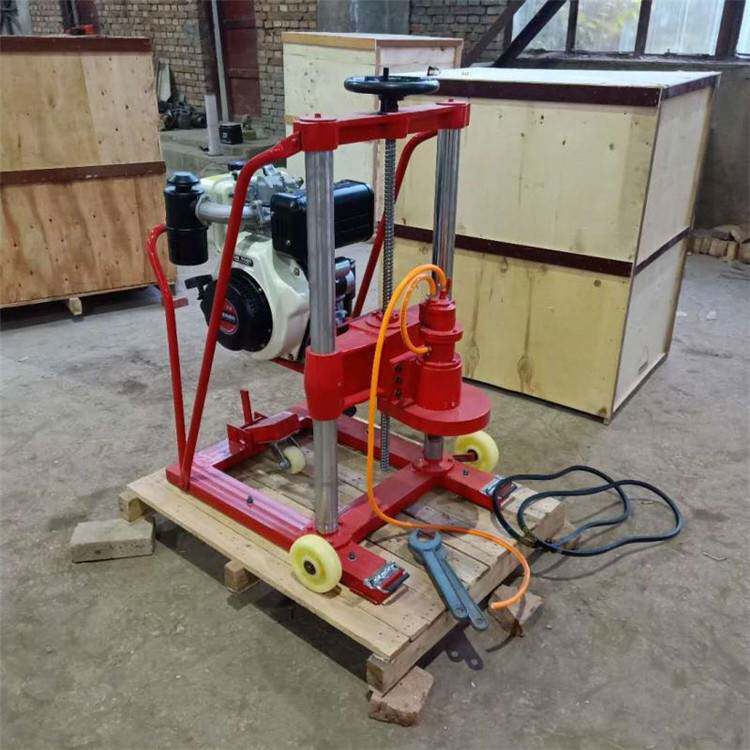 混凝土钻孔取芯机 路面打眼取样器 地面钻眼器钻头 图片