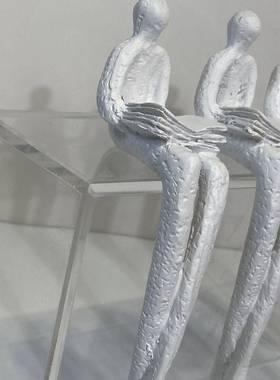 轻奢象看书人亚克B0419力底座样板书房书柜放柜摆件开抽家居饰房