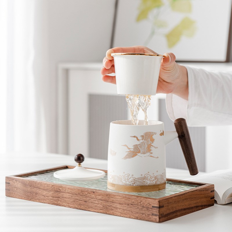速发中式创官意帽仙鹤办公茶杯陶瓷过滤杯家用带盖喝水杯咖茶杯花