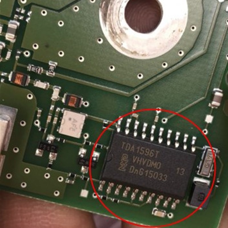 TDA1596T 宝马X1遥控距离近易损通病IC芯片全新进口现货