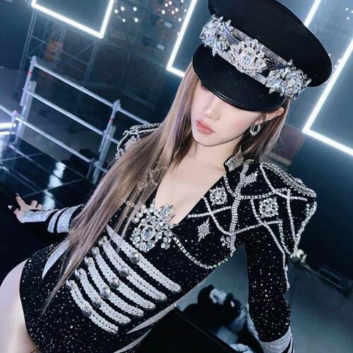 女娃gidle打歌服黑色酒吧gogo服装重工闪钻kpop女团衣服superlady