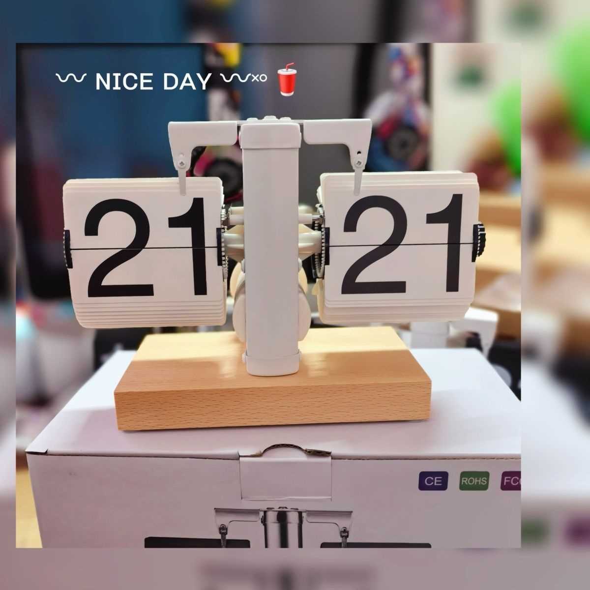 时钟自动机械家居创意台式座钟台钟简约个性复古数字翻页桌面摆件
