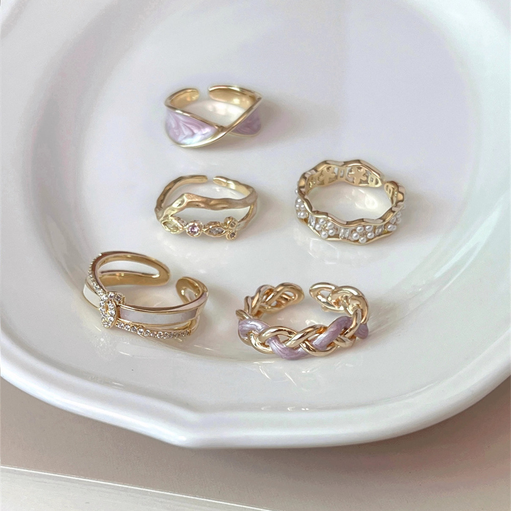 珐琅装饰戒指女小众设计高级感在逃公主贝母珍珠食指指环女生闺蜜