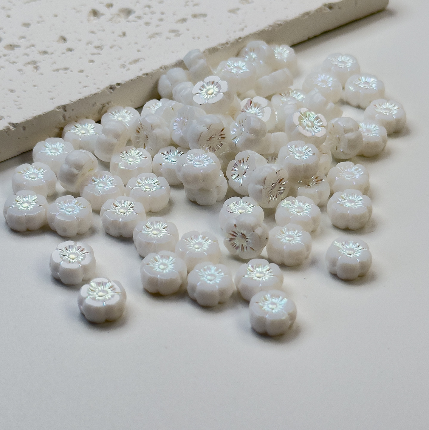 夏威夷花五瓣花8x8mm捷克进口琉璃珠DIY手工串珠复古风格饰品