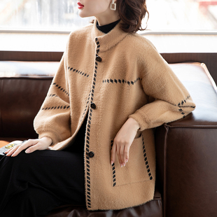 速发中年妈妈洋气水貂绒上衣中老5装春秋大衣202年新款时毛尚呢外