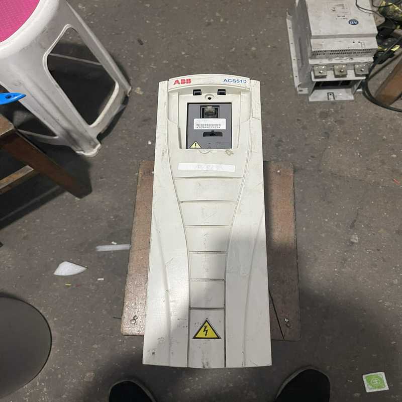 ABB变频器ACS510-01-025A-4/11KW/38~议价