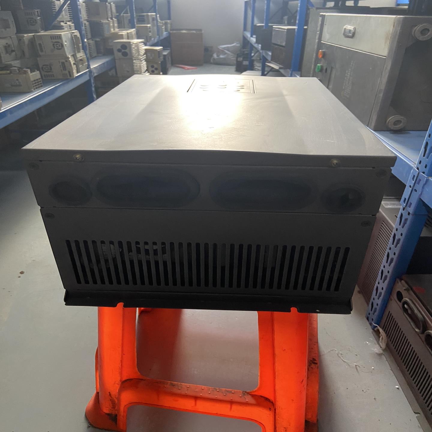 英威腾变频器CHF100A-030G/037P-4 30KW(崽崽配件）