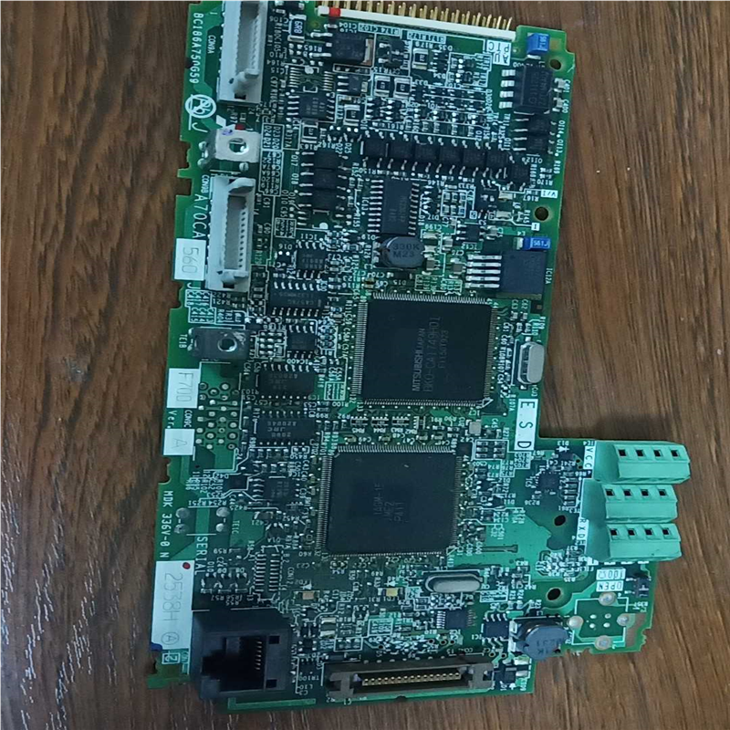 三菱A740 A700控制主板BC186A750G59~议价