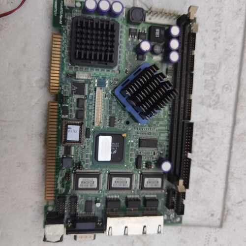 议~研华工业工控机3网卡口。PCA-6772  PCA-6772