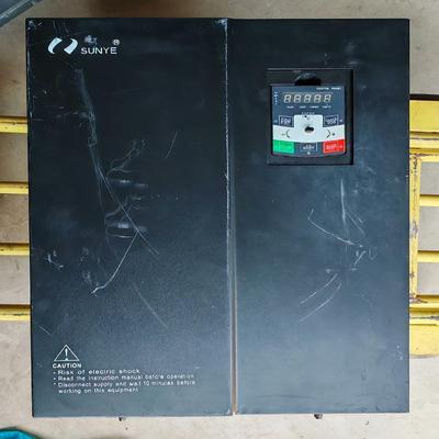 日业CM580S变频器功率75KW重载功能正常运费。（憨憨电子）