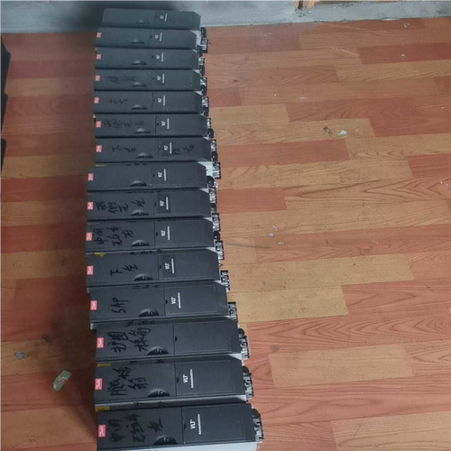 丹佛斯FC-302P2K2T5E20H2  2.2KW ~议价
