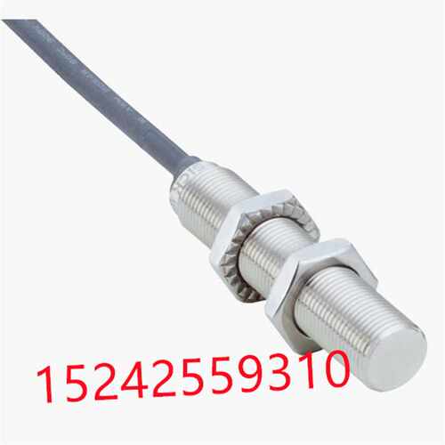 (议价)清仓！1093894 IMI12-04BPOVU2S  西克电感式接近传感器