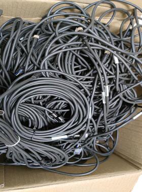 基恩士GT2-CH5M  GT2-CHP5M连接线，成色非常~议价