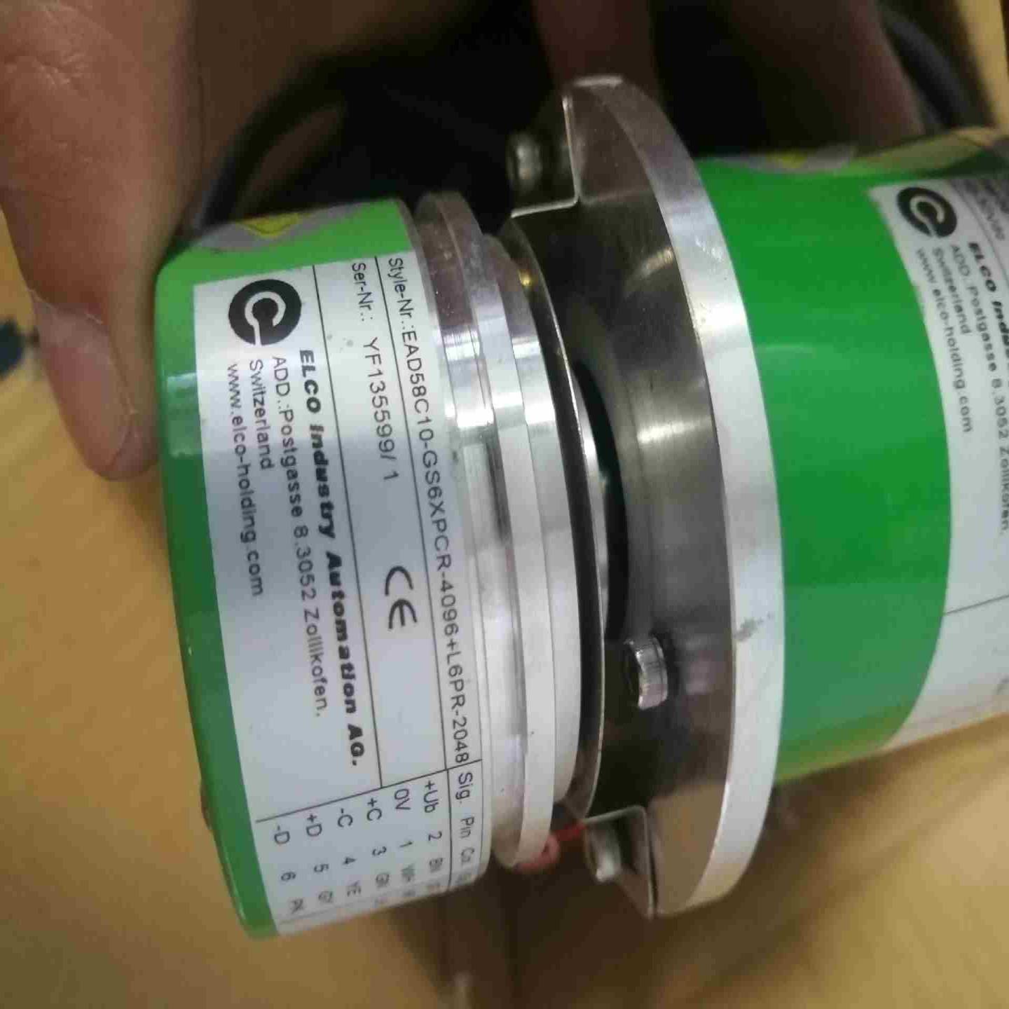 宜科编码器EAD58C10-GS6XPCR-4096+L6P议价