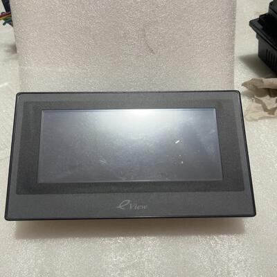 议~步科触摸屏ET070一台 膜还在