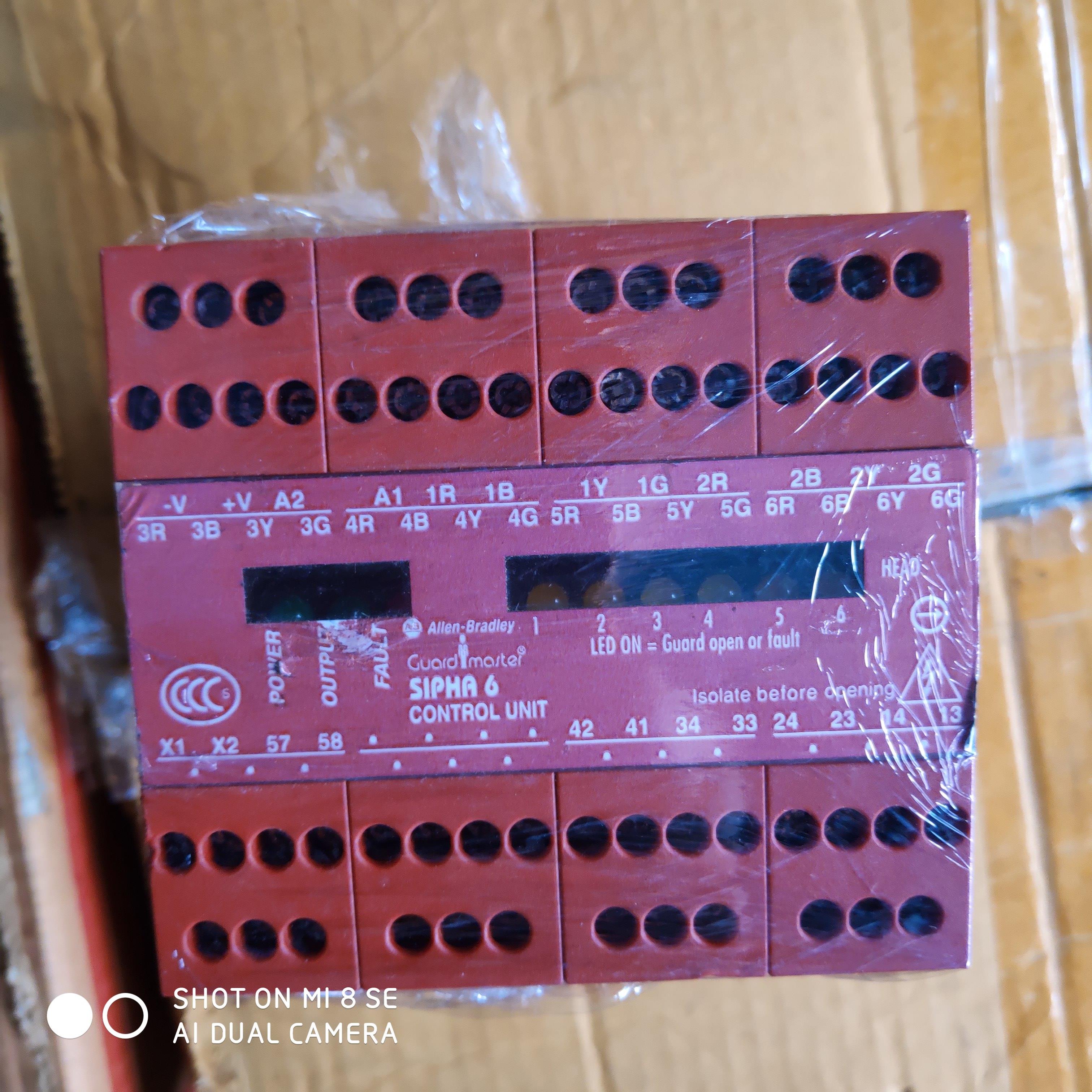 原装AB罗克伟尔控制单元安全继电器 SIPHA6 440N-S32052 现货议价