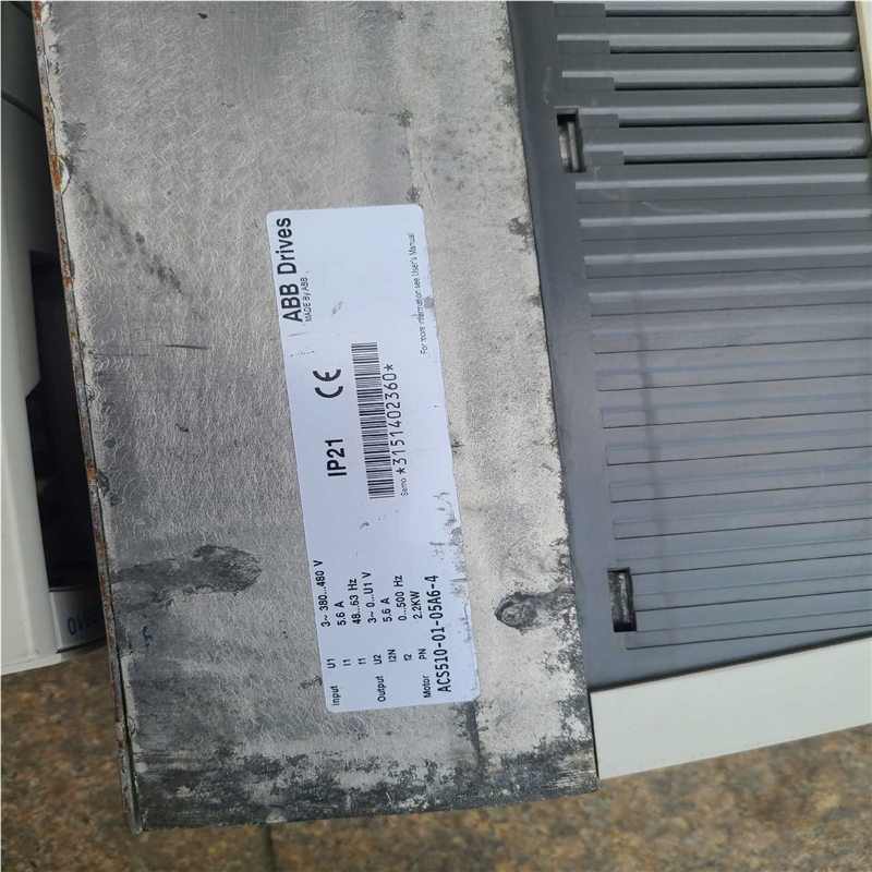 ABB变频器  ACS510-01-05A6-4    2.(崽崽配件）
