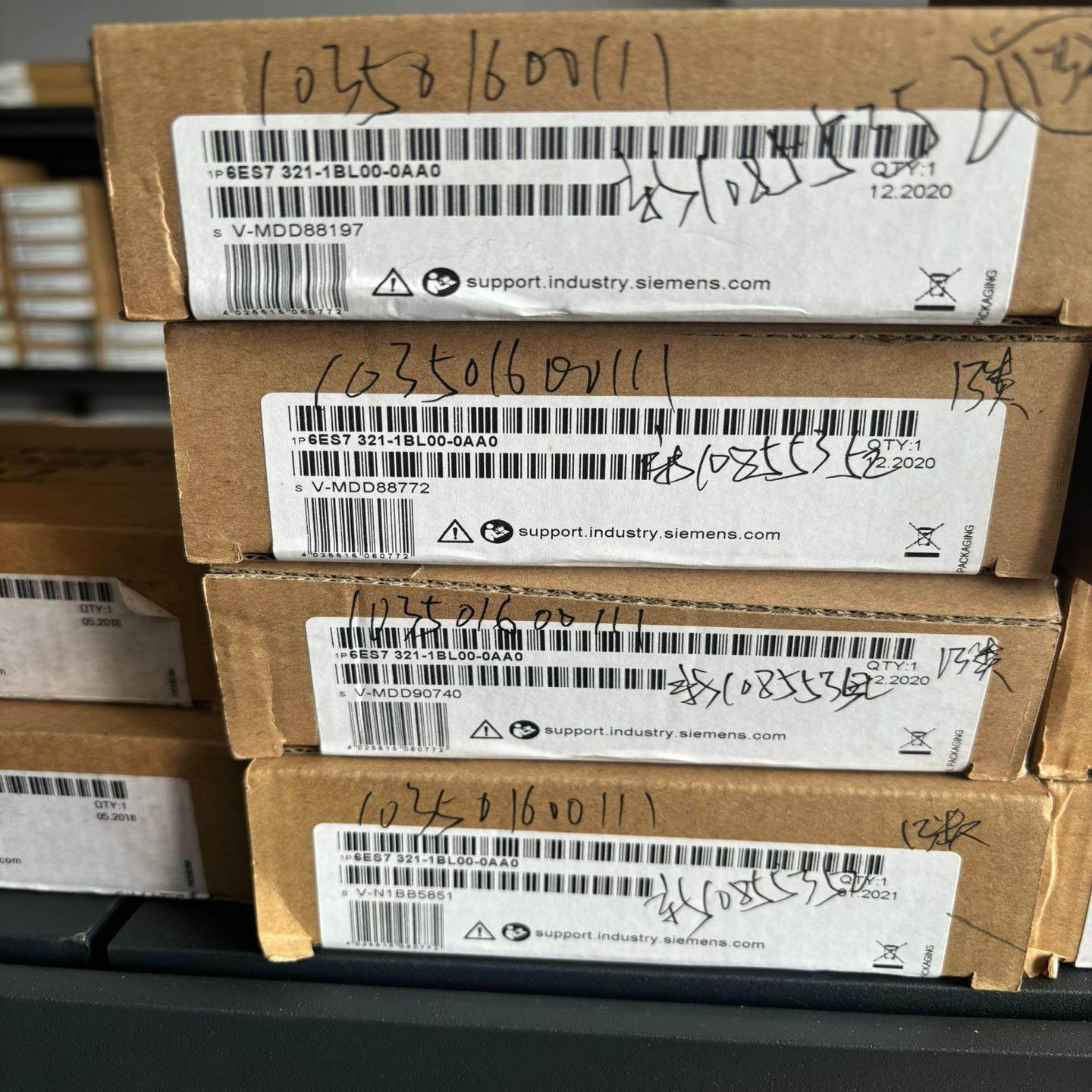 【顺庆】西门子输入模组6ES7321-1BL00-0AAO全新未拆封【议价】