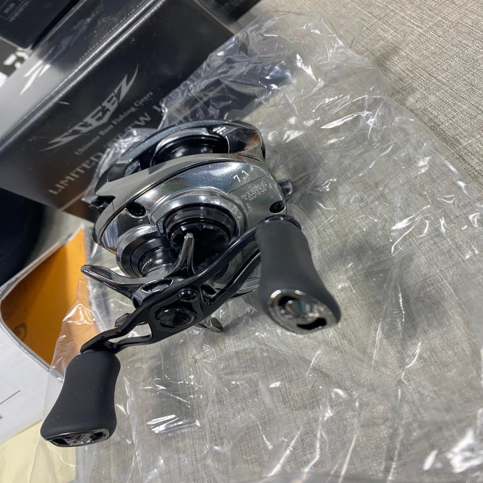 议价 鱼轮 21STEEZ LIMITED SV TW适用