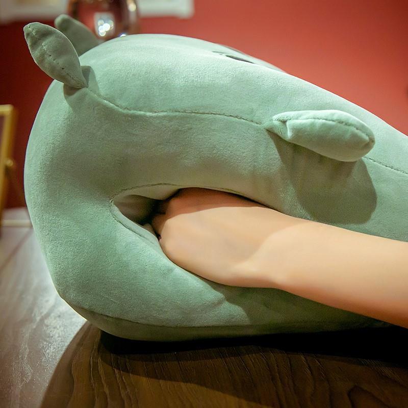 办公室560抱枕女生睡觉学趴生午睡枕趴睡枕西桌子小午休枕头男辰